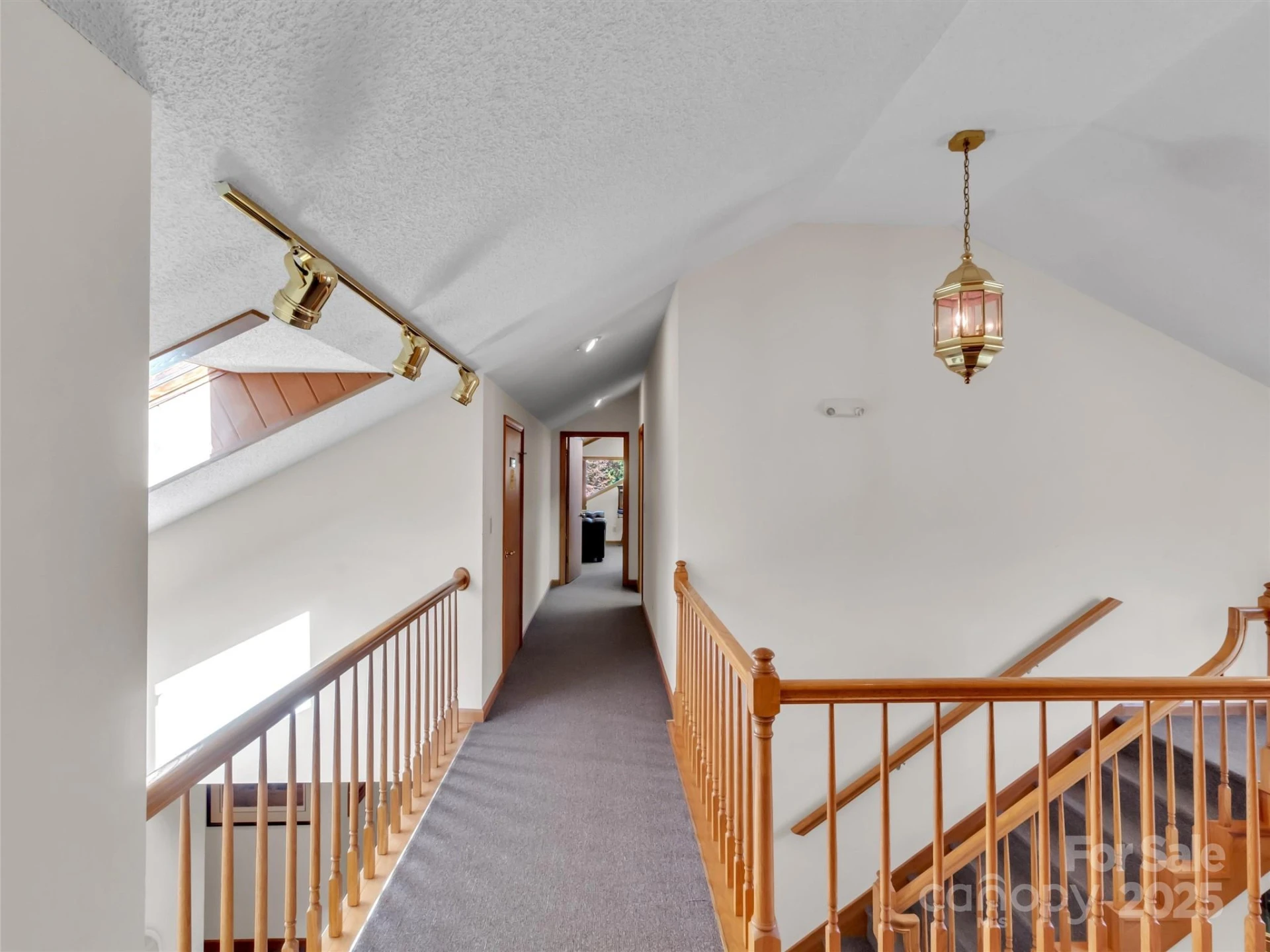 540 Hospital Drive - Photo 32