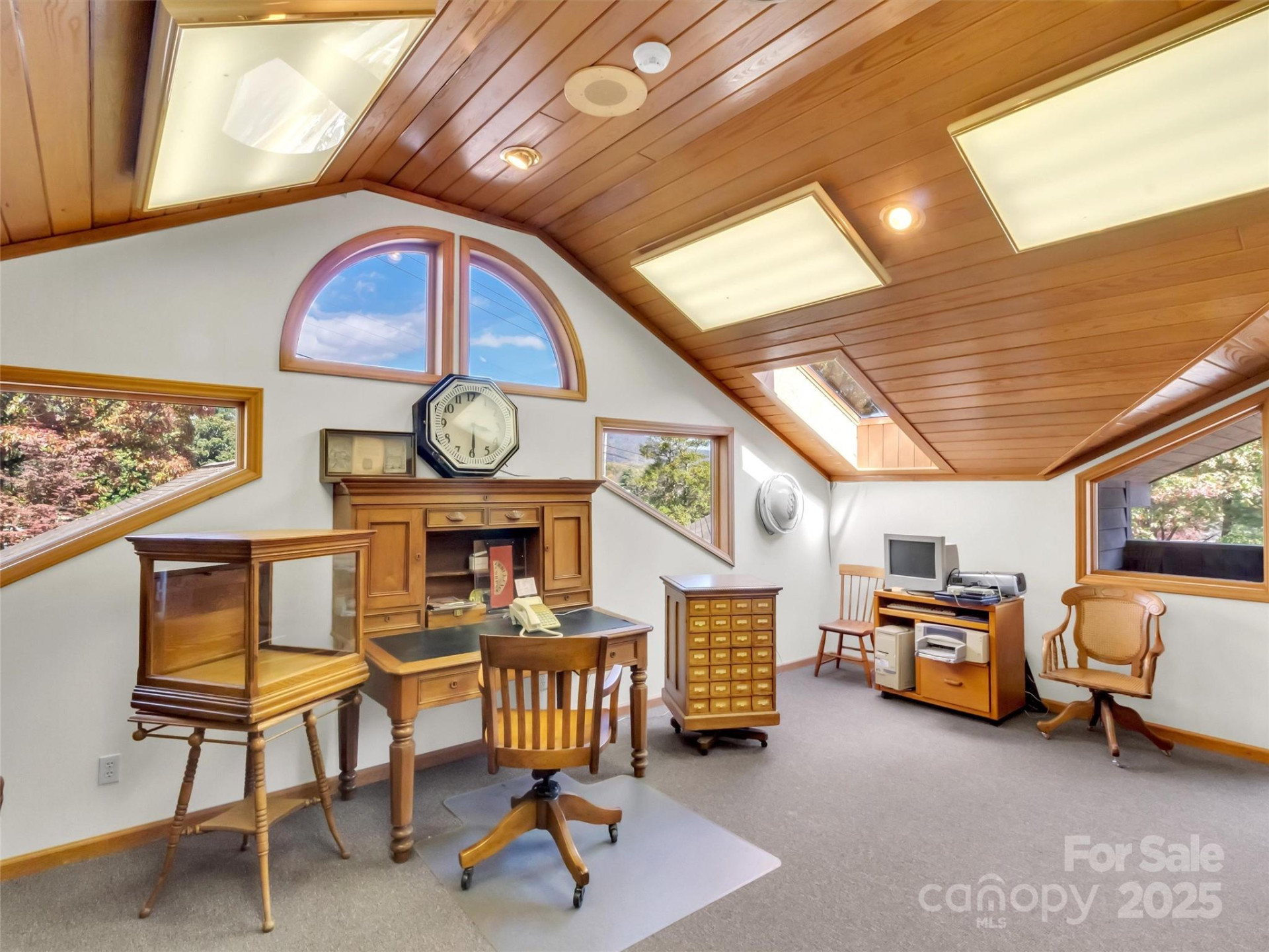 540 Hospital Drive - Photo 33