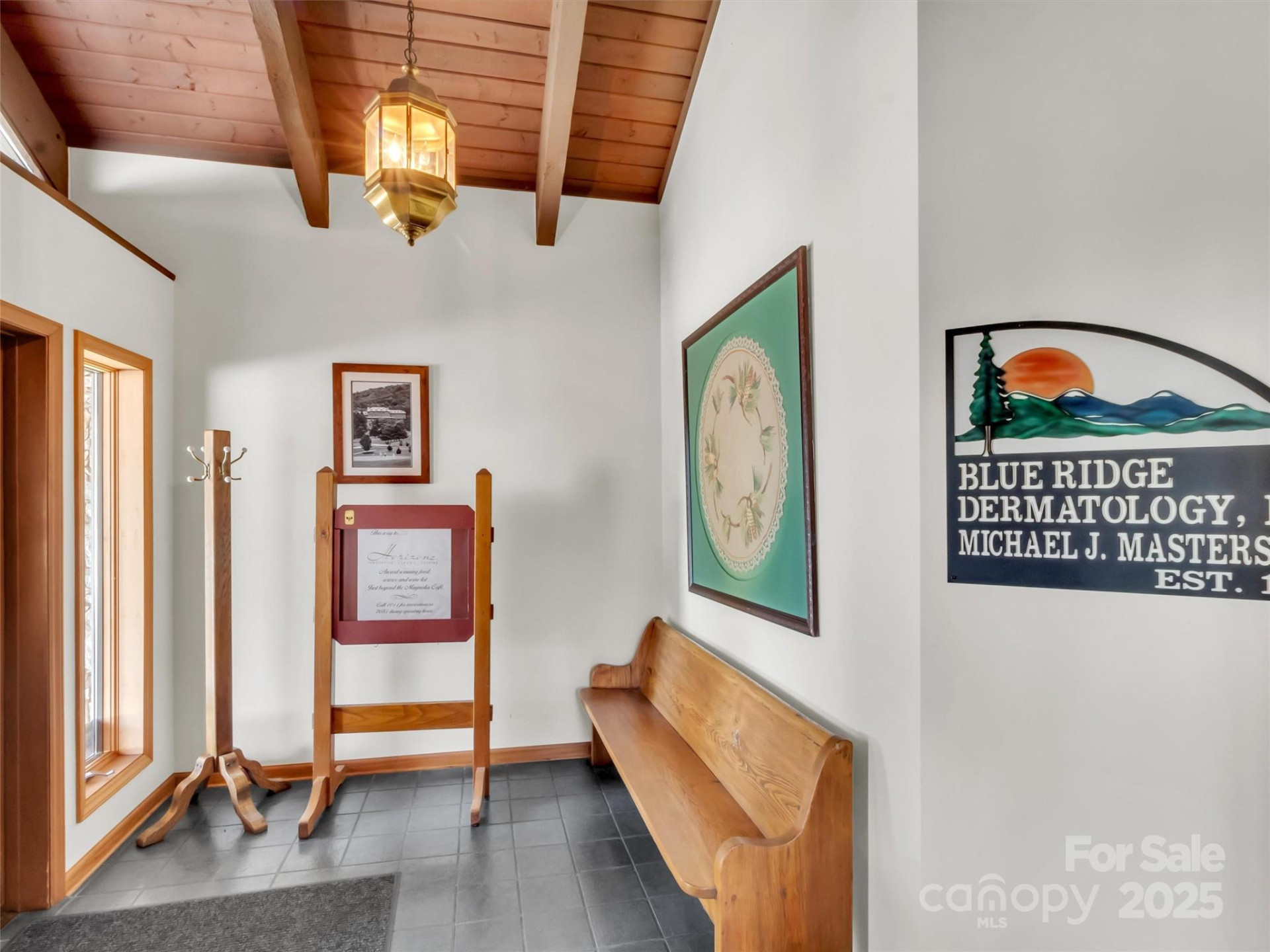 540 Hospital Drive - Photo 5