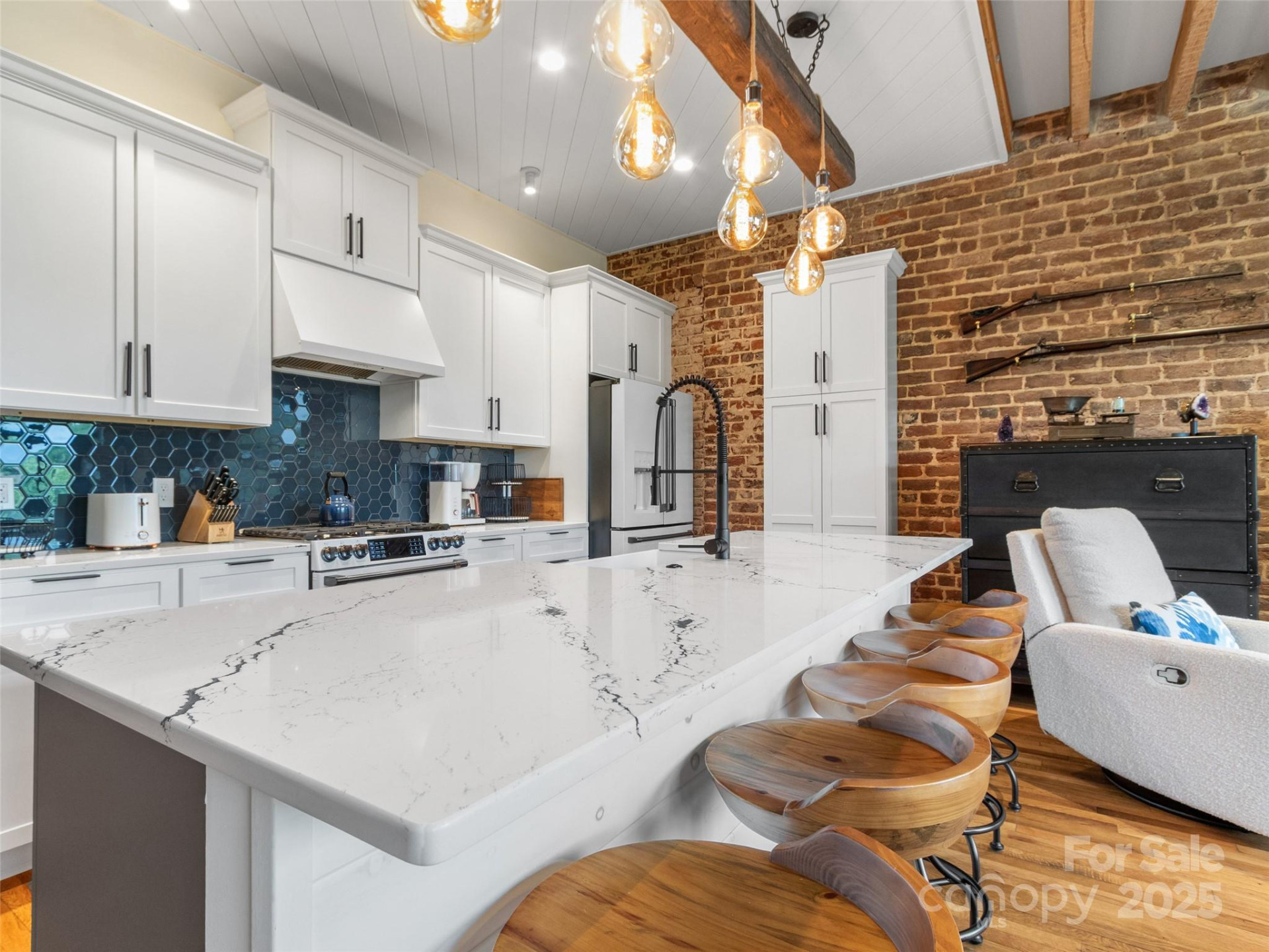 5 Town Square #204 - Photo 11