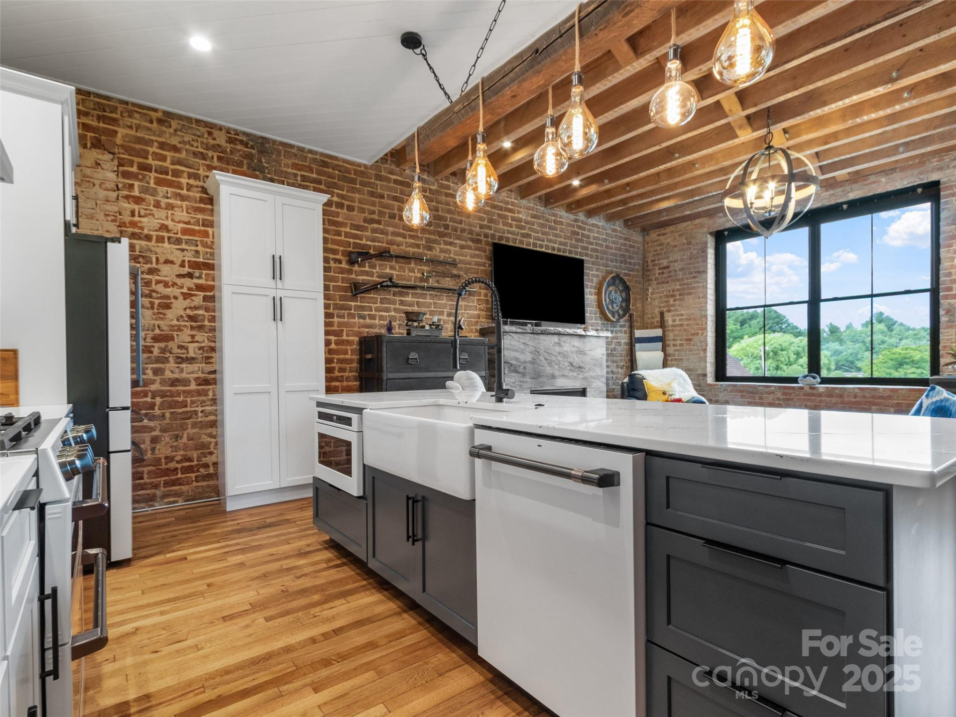 5 Town Square #204 - Photo 14