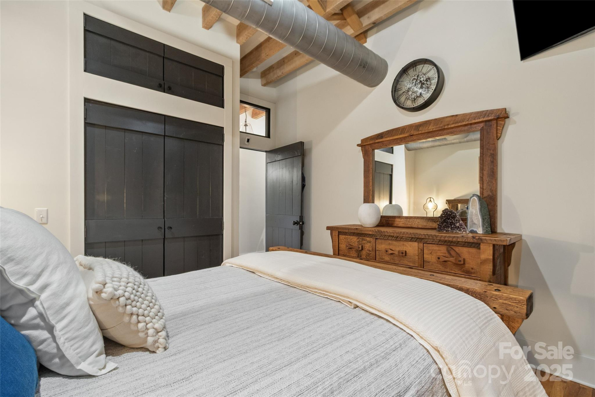 5 Town Square #204 - Photo 32