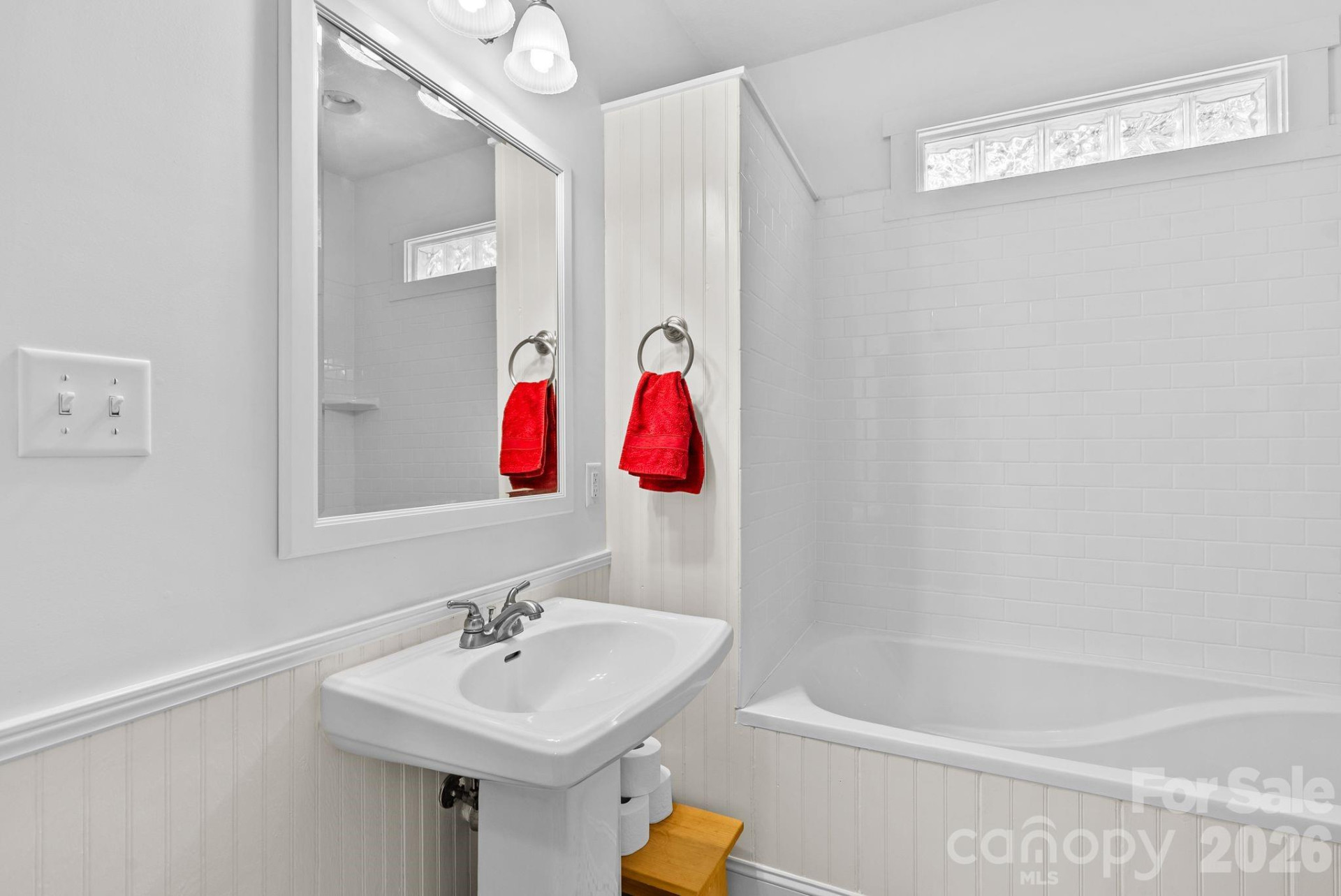 11 Myra Place #103 - Photo 16