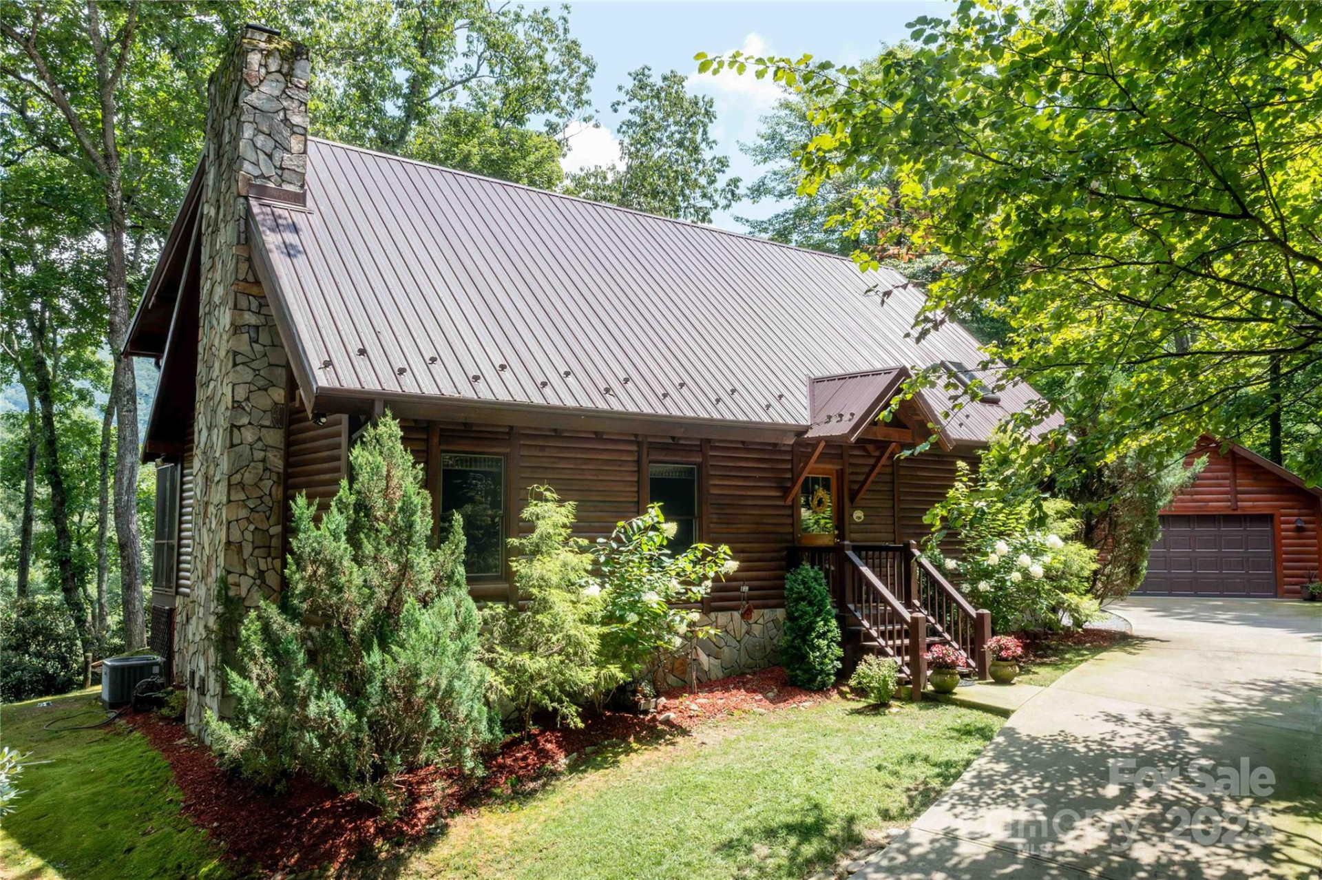 238 Falling Water Drive - Photo 9