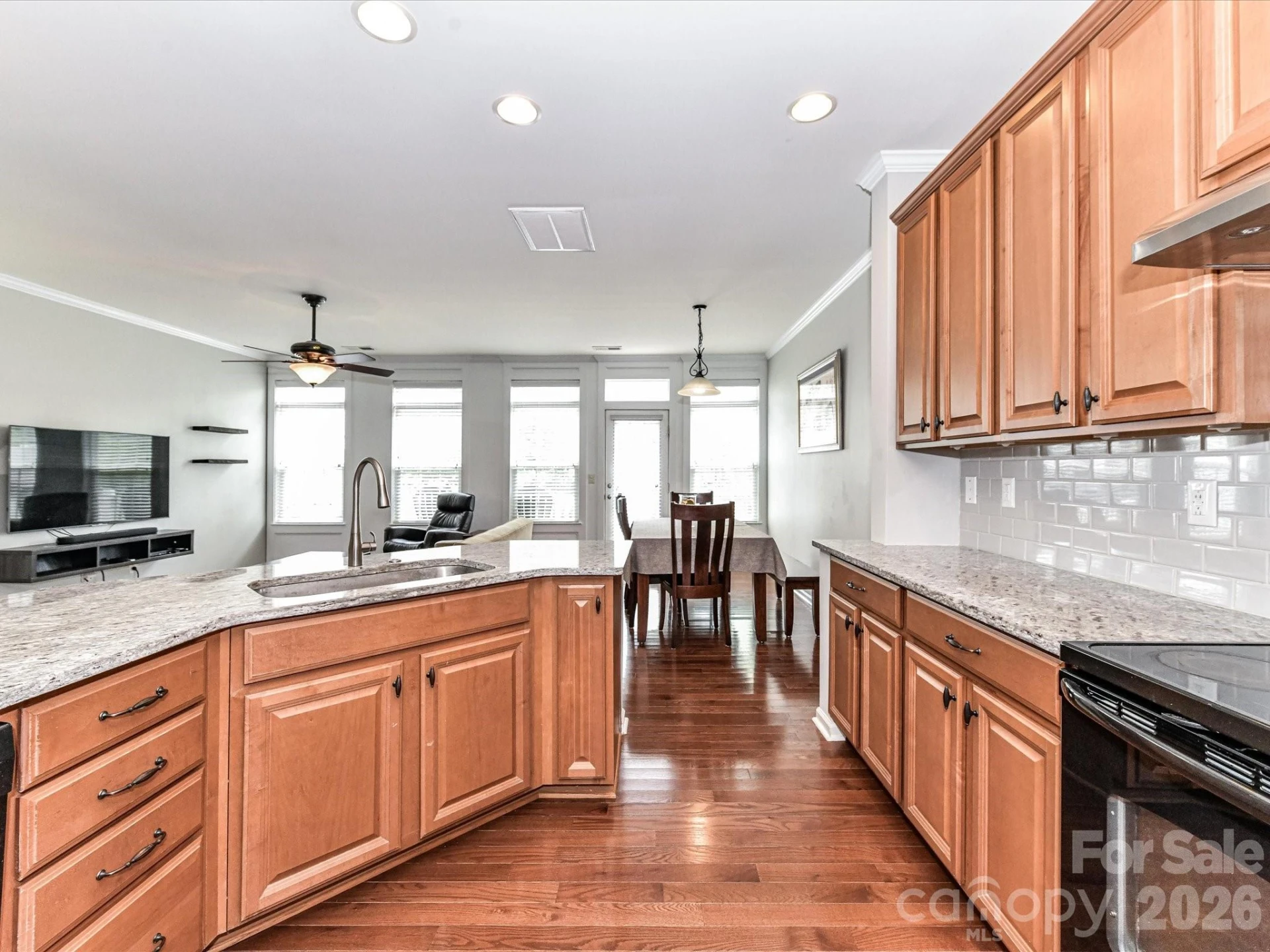 756 Naramore Street - Photo 21