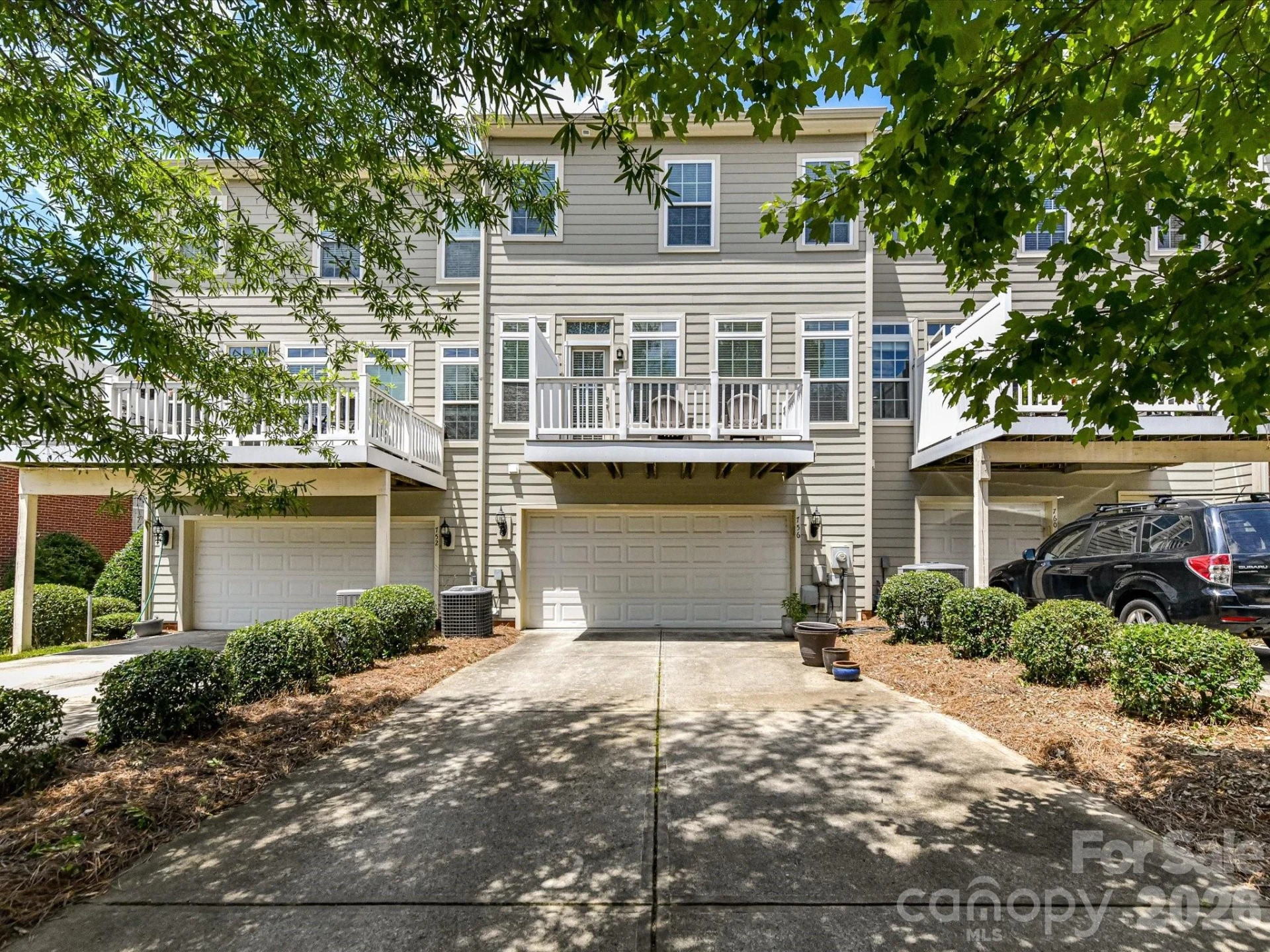756 Naramore Street - Photo 44