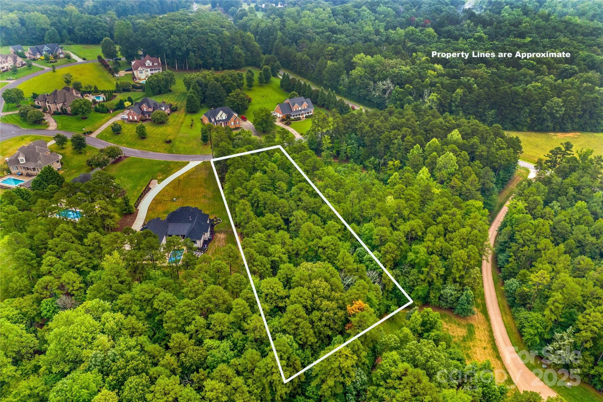 165 Wellington Estates Drive - Photo 11