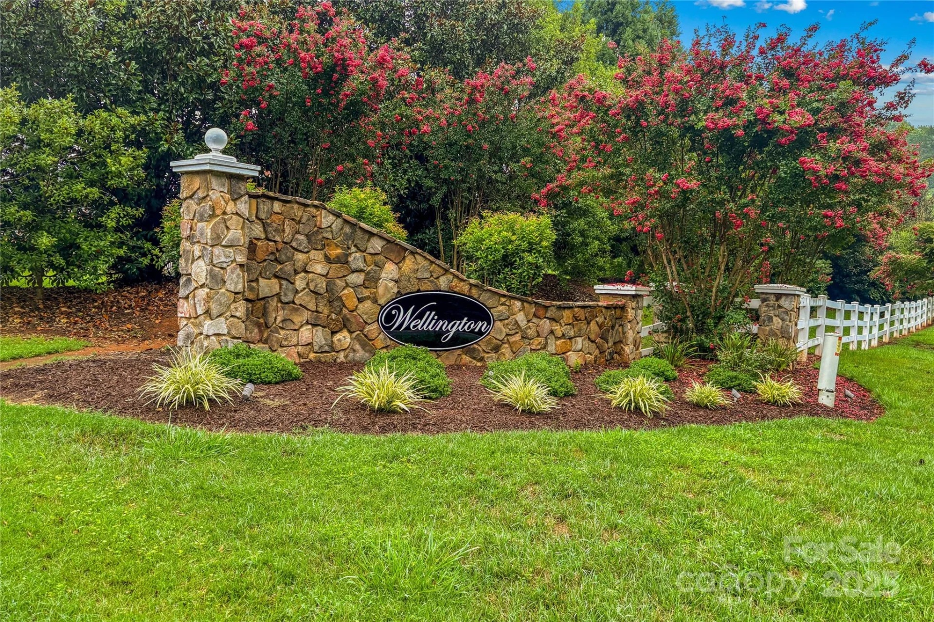 165 Wellington Estates Drive - Photo 13