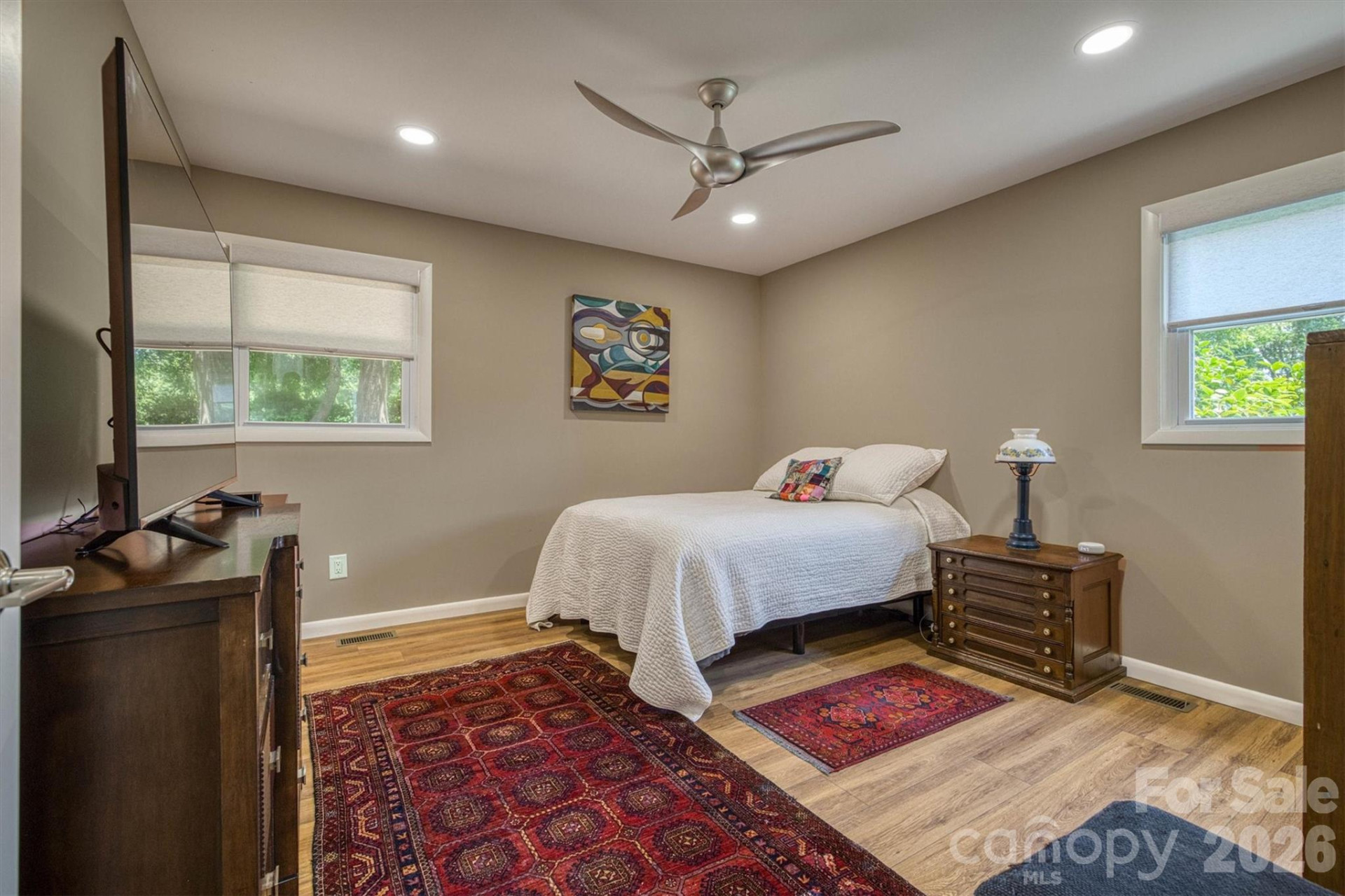 214 Howard Street - Photo 14