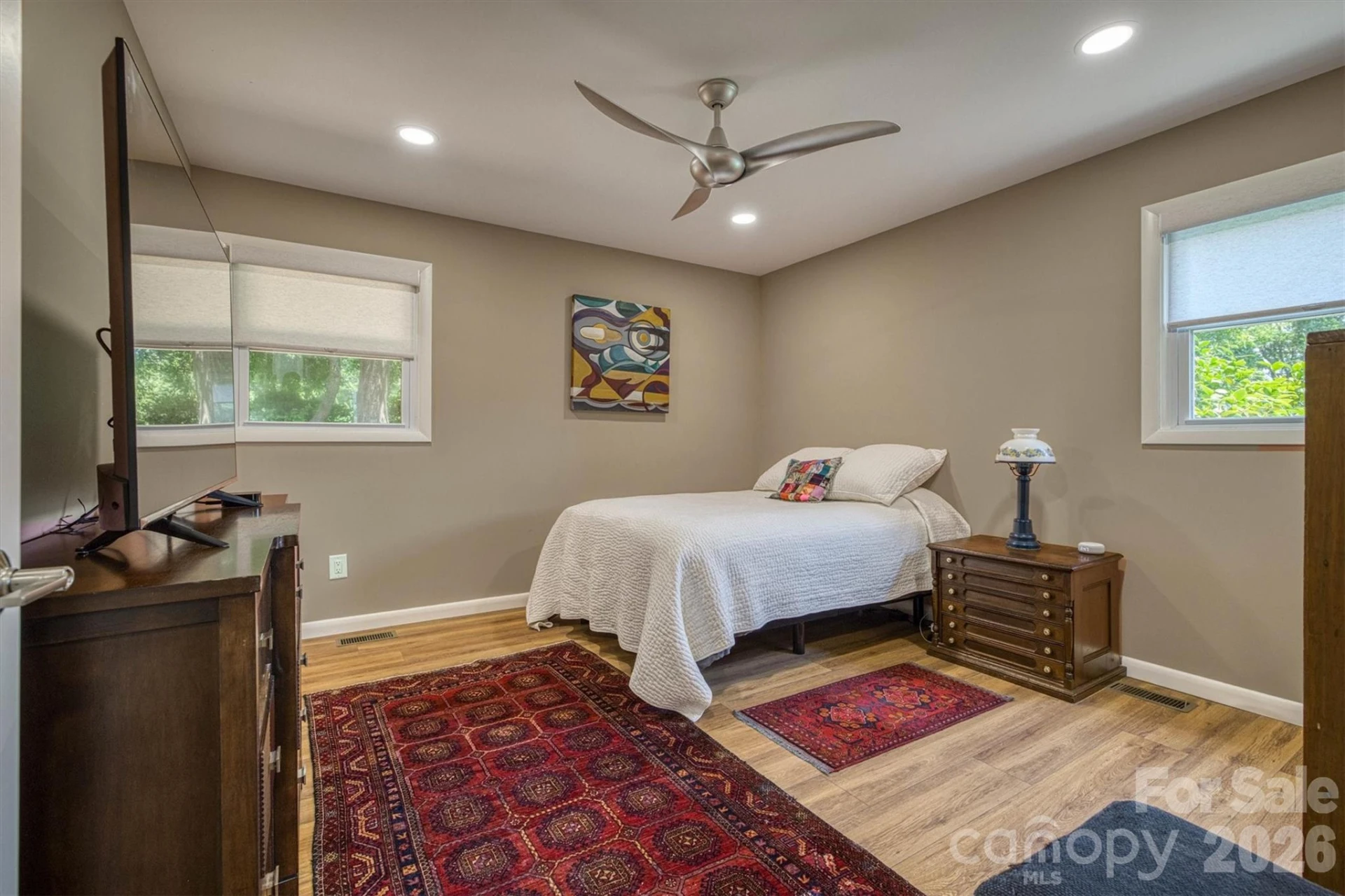 214 Howard Street - Photo 14