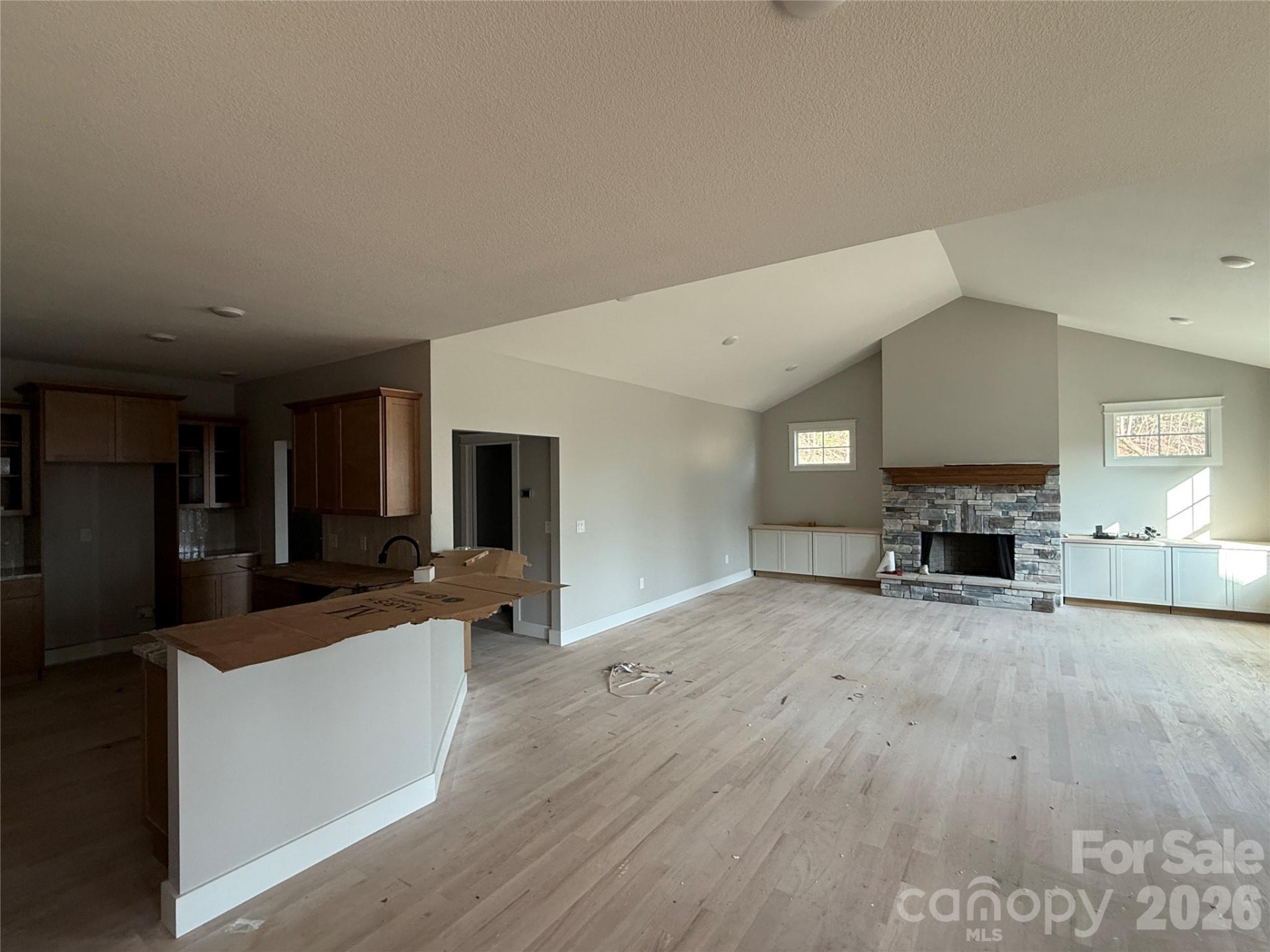 634 Hollybrook Drive - Photo 8