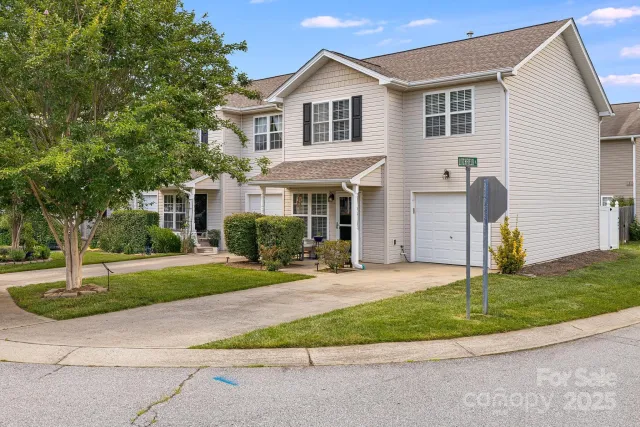 48 Lanceford Circle