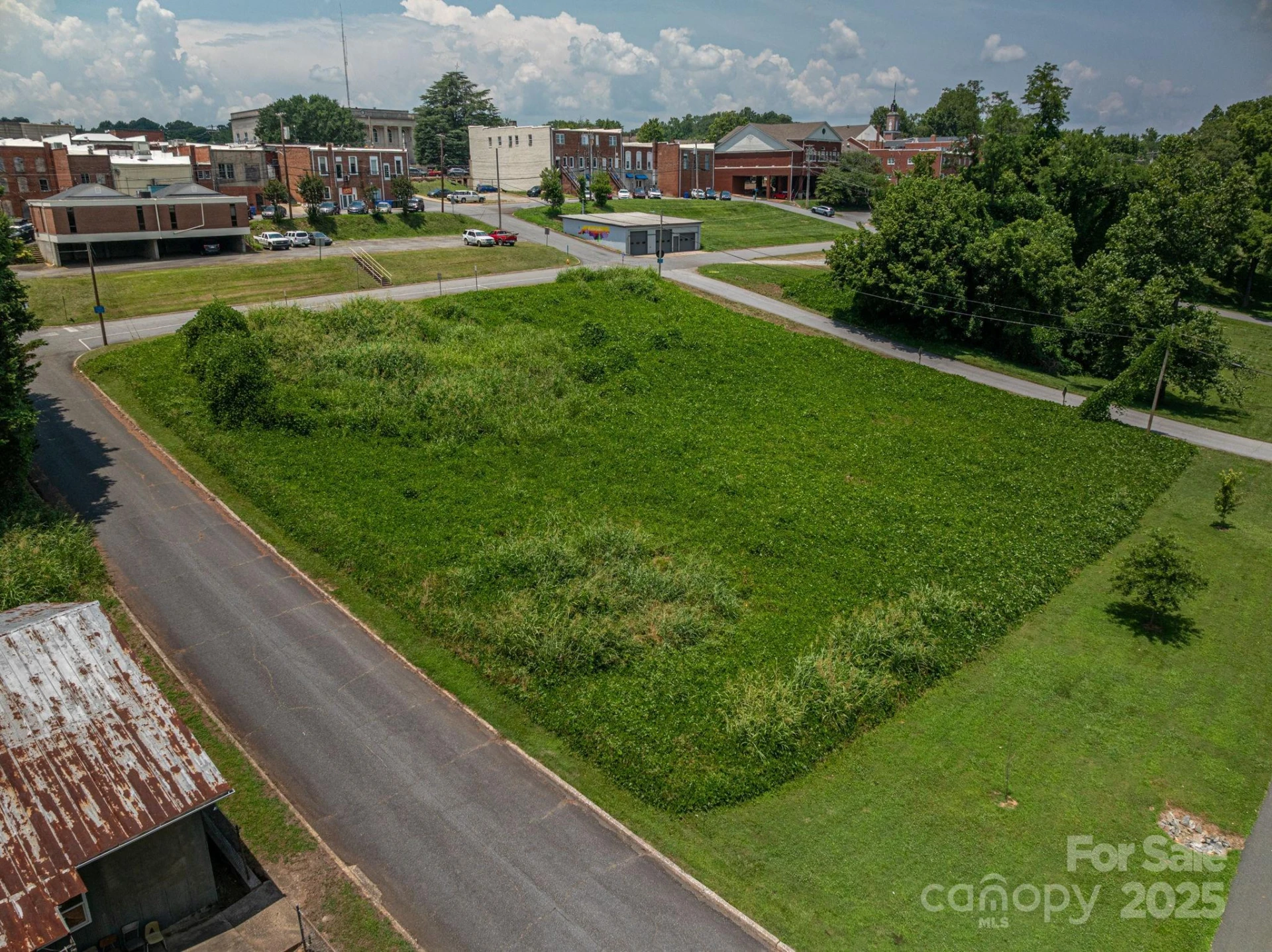 00 1st Street - Photo 3