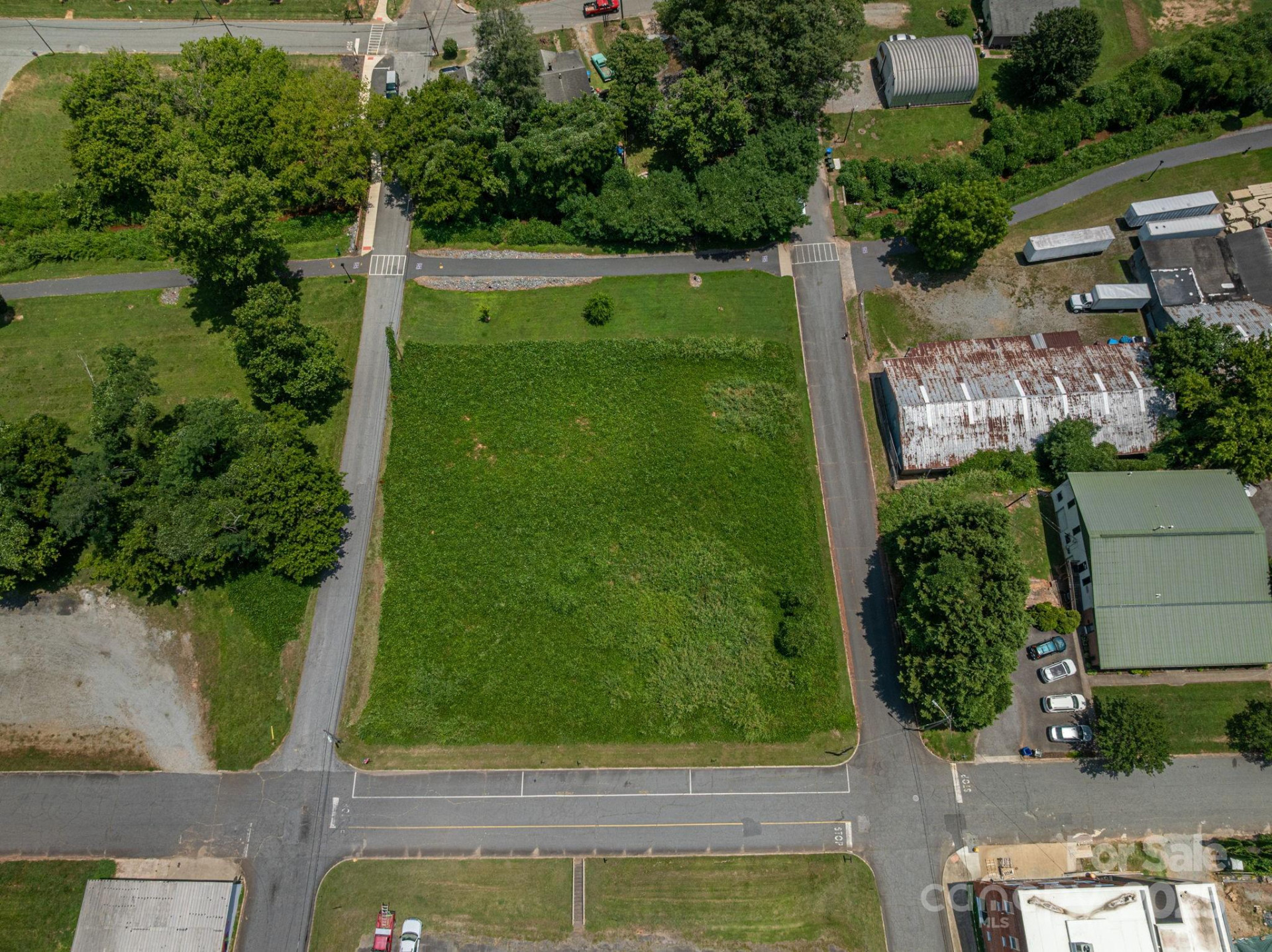 00 1st Street - Photo 5