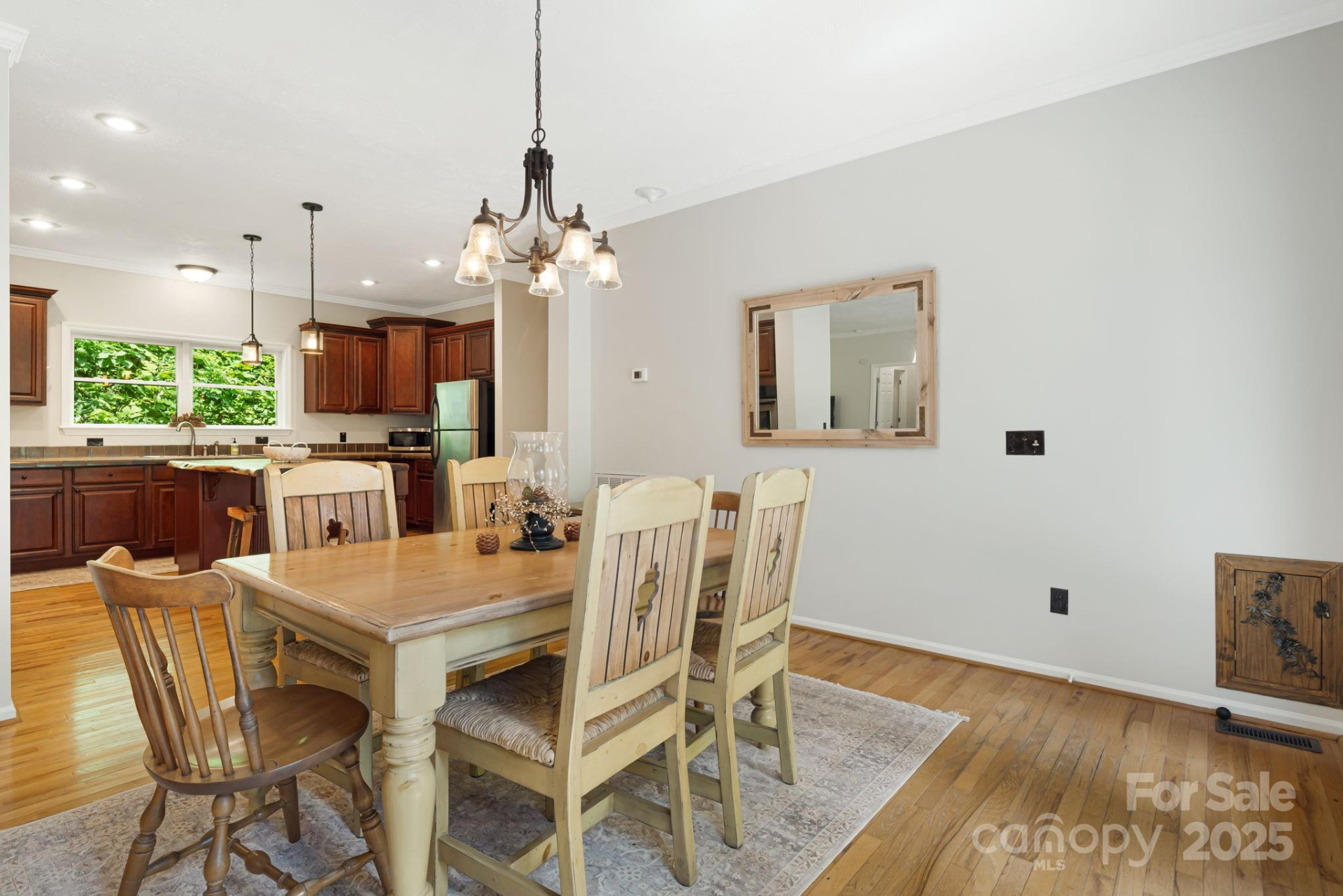 28 Back Stage Pass - Photo 15