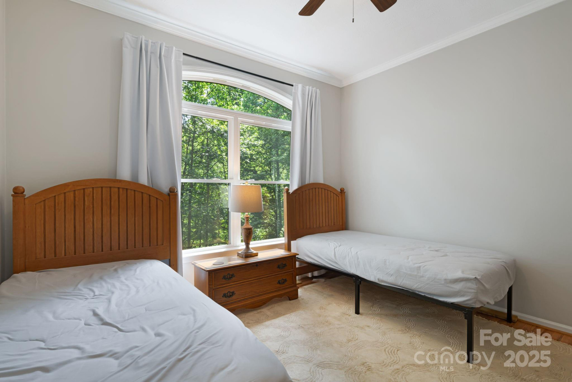 28 Back Stage Pass - Photo 29