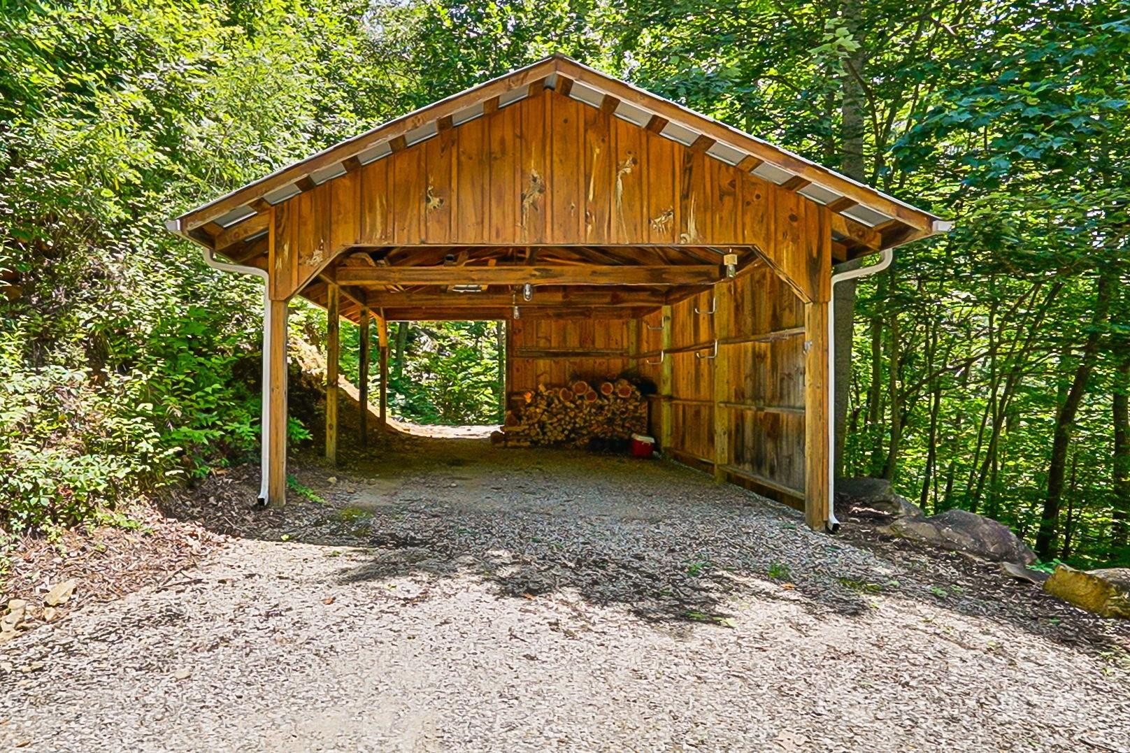 28 Back Stage Pass - Photo 35