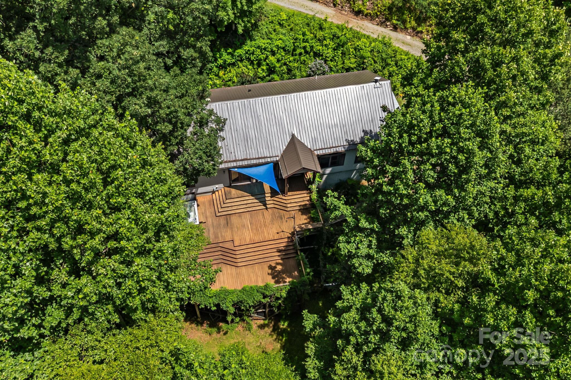 28 Back Stage Pass - Photo 42