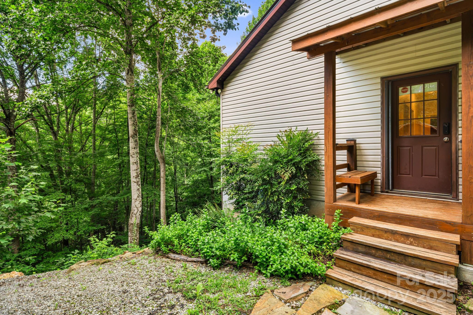 28 Back Stage Pass - Photo 10