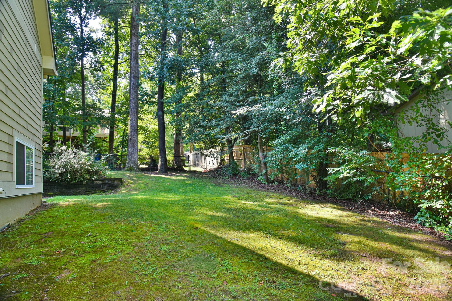 911 Fanning Bridge Road - Photo 25