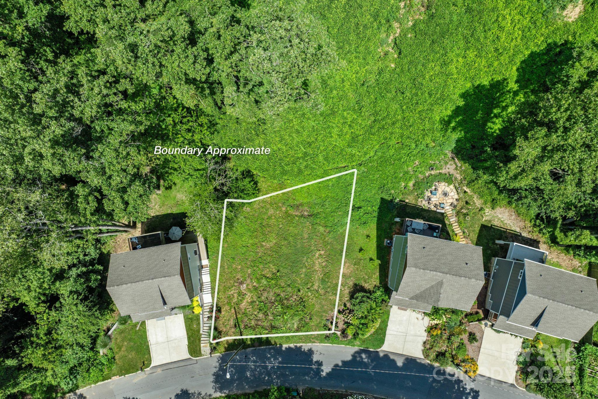 132 Houston Street #B - Photo 3