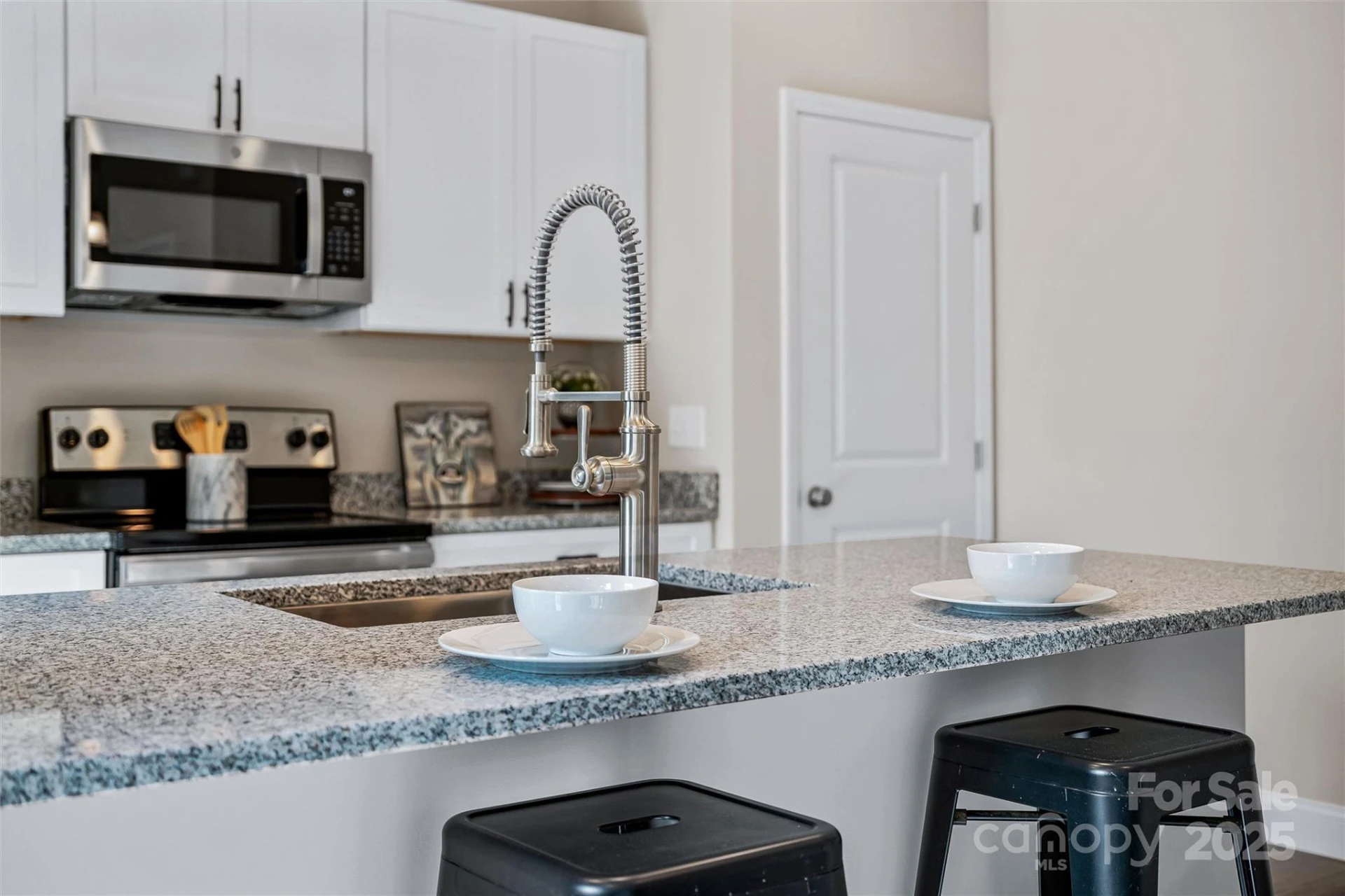 186 Johnston Boulevard - Photo 13