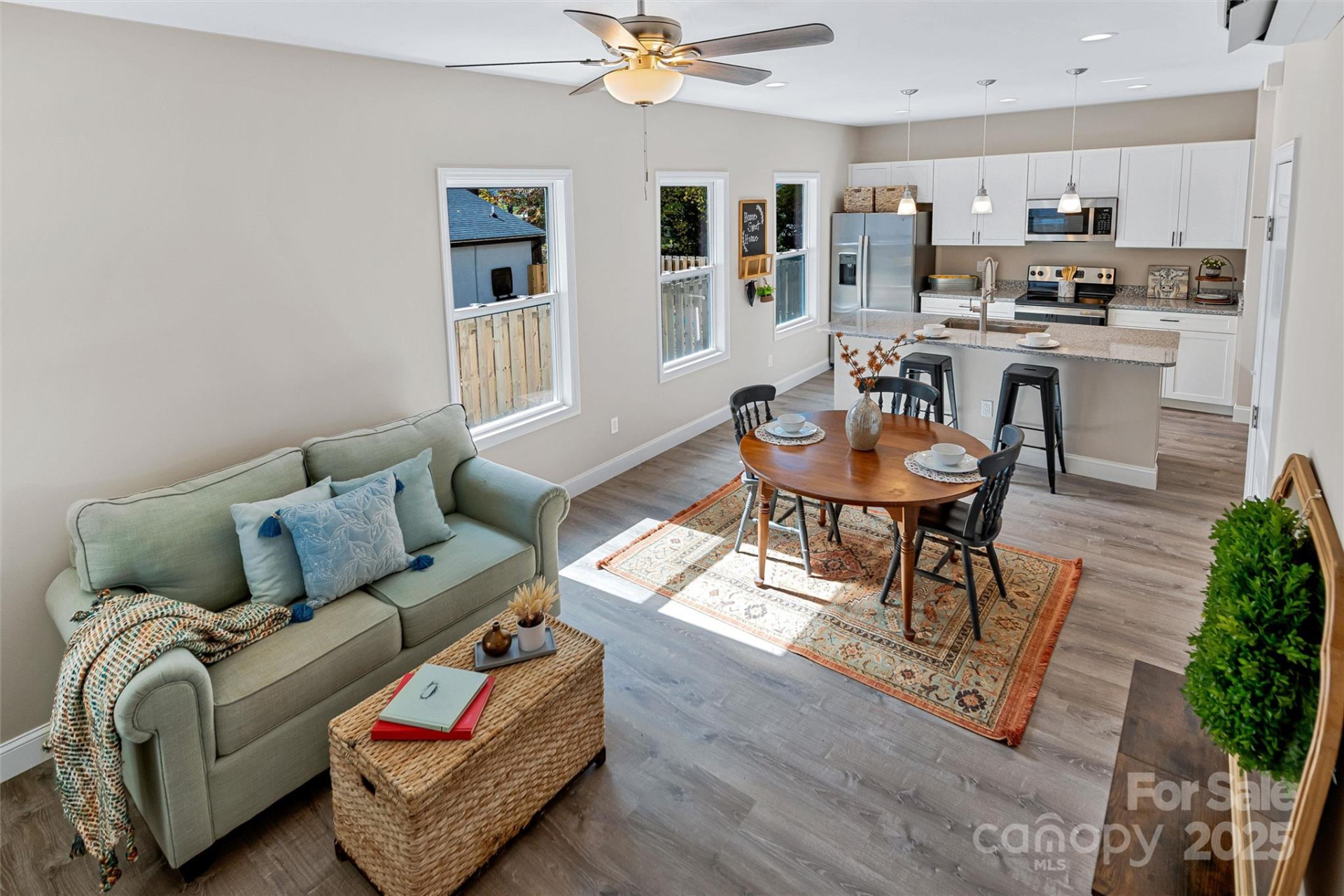 186 Johnston Boulevard - Photo 20