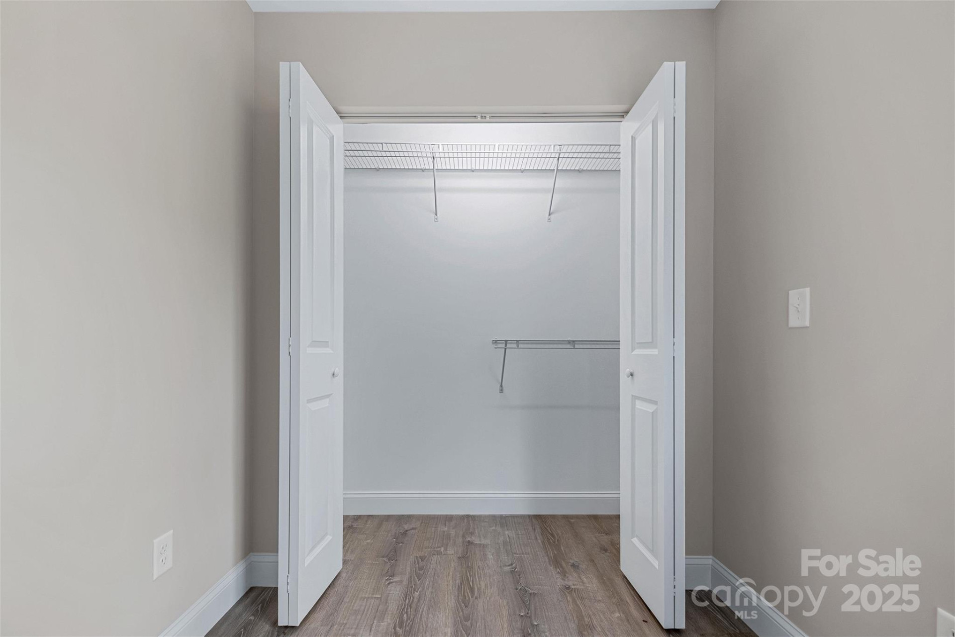 186 Johnston Boulevard - Photo 29