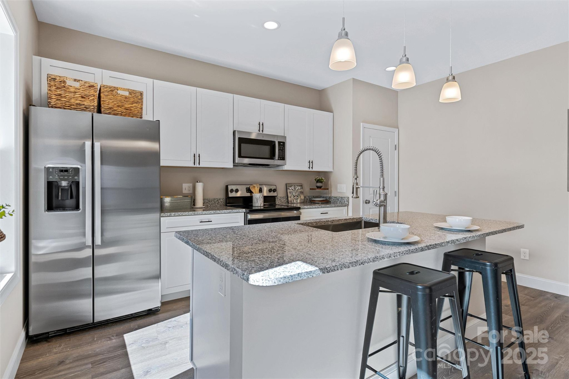 186 Johnston Boulevard - Photo 10