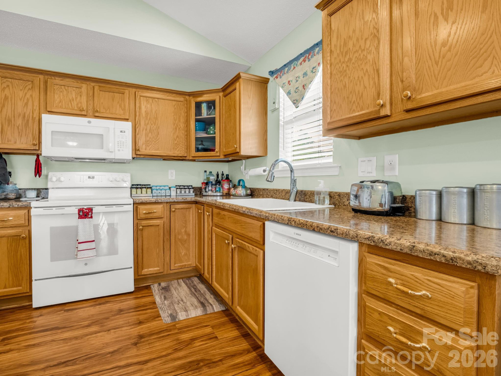 27 Gray Wolf Lane - Photo 9