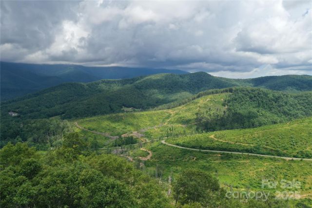 100 Mountain Field Lane