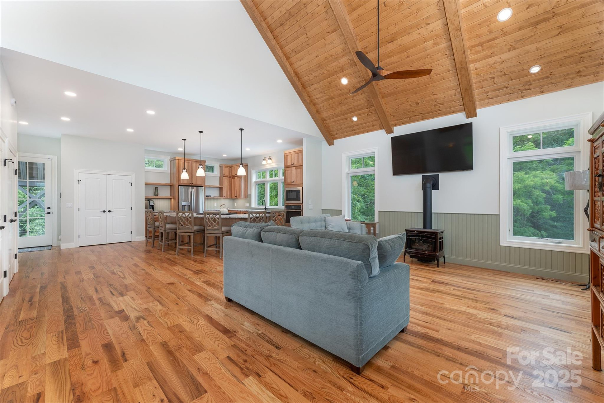 326 Golden Valley Drive - Photo 8