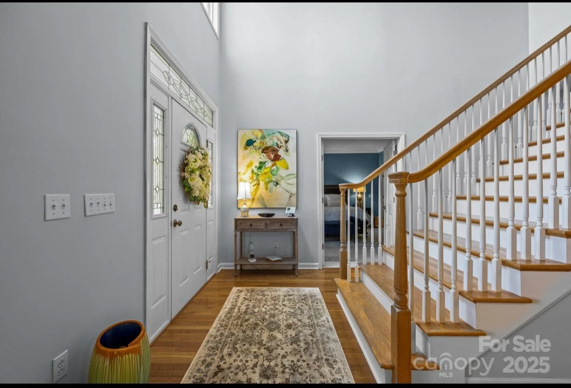 42 Surrey Run - Photo 3