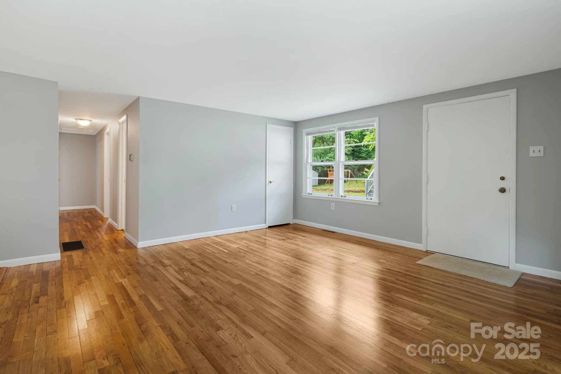 82 Maney Avenue - Photo 5
