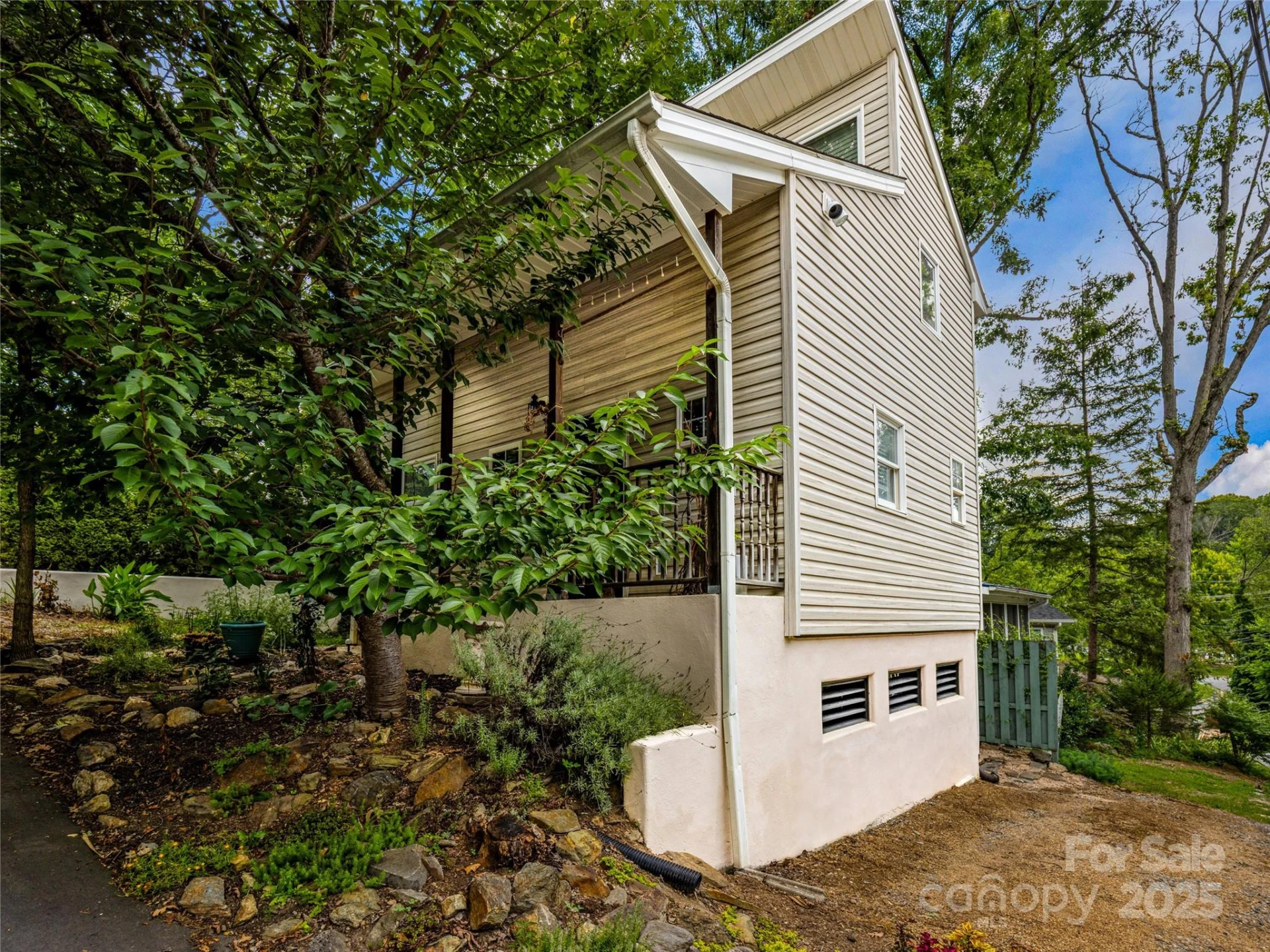 11 Pinewood Road - Photo 3