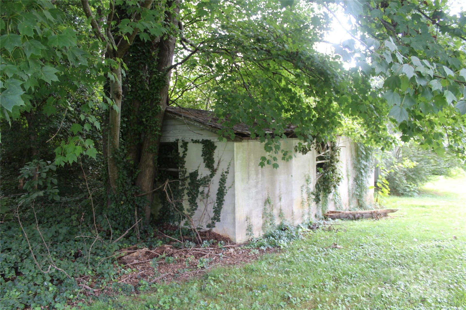 3143 2nd Street - Photo 5