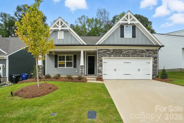 138 Prestwick Way
