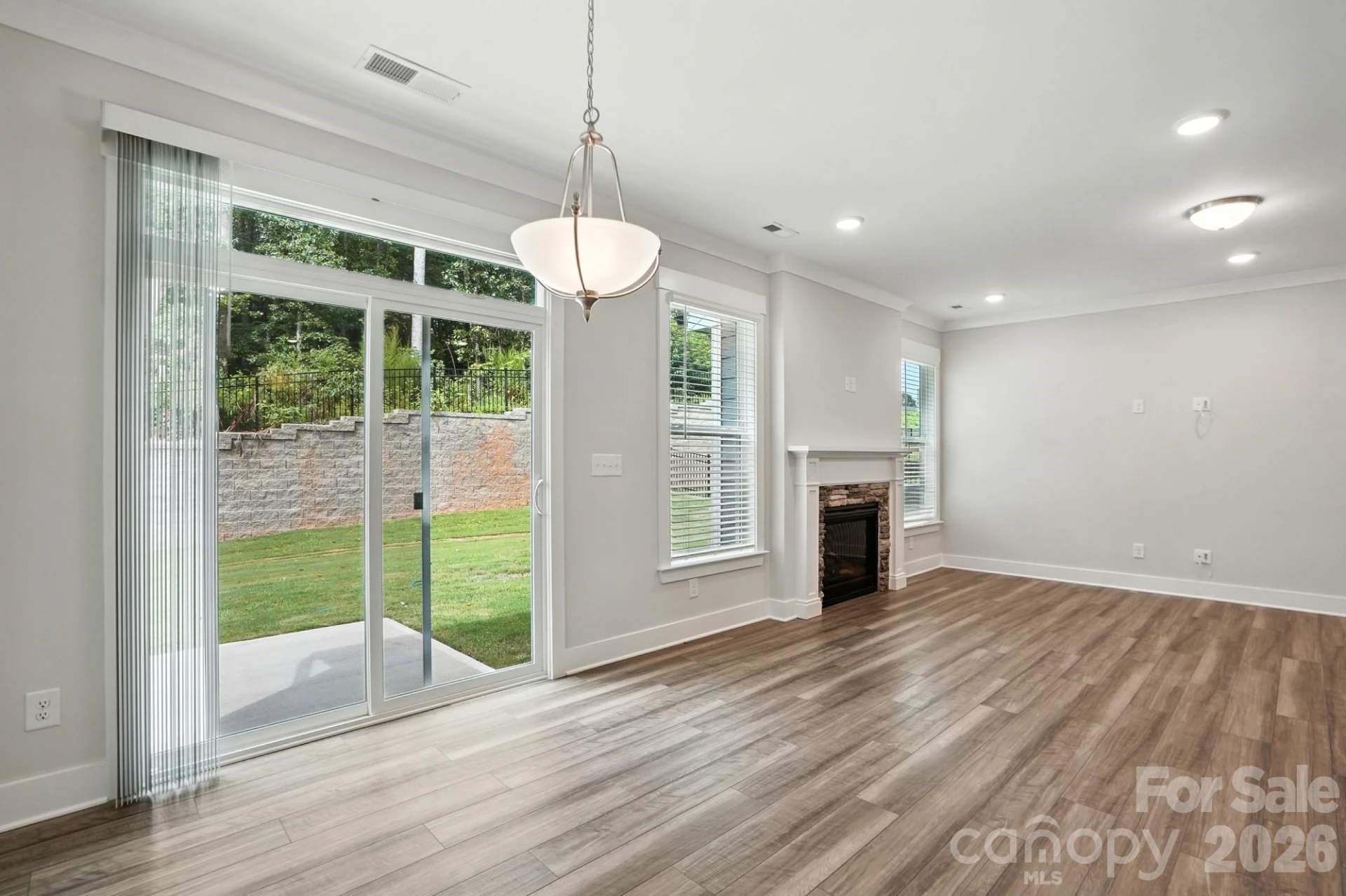 138 Prestwick Way - Photo 15