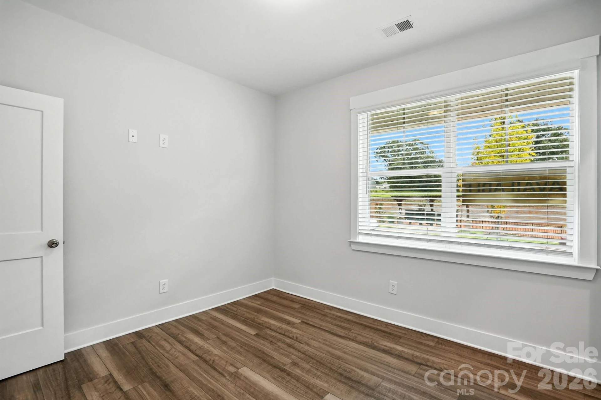 138 Prestwick Way - Photo 25