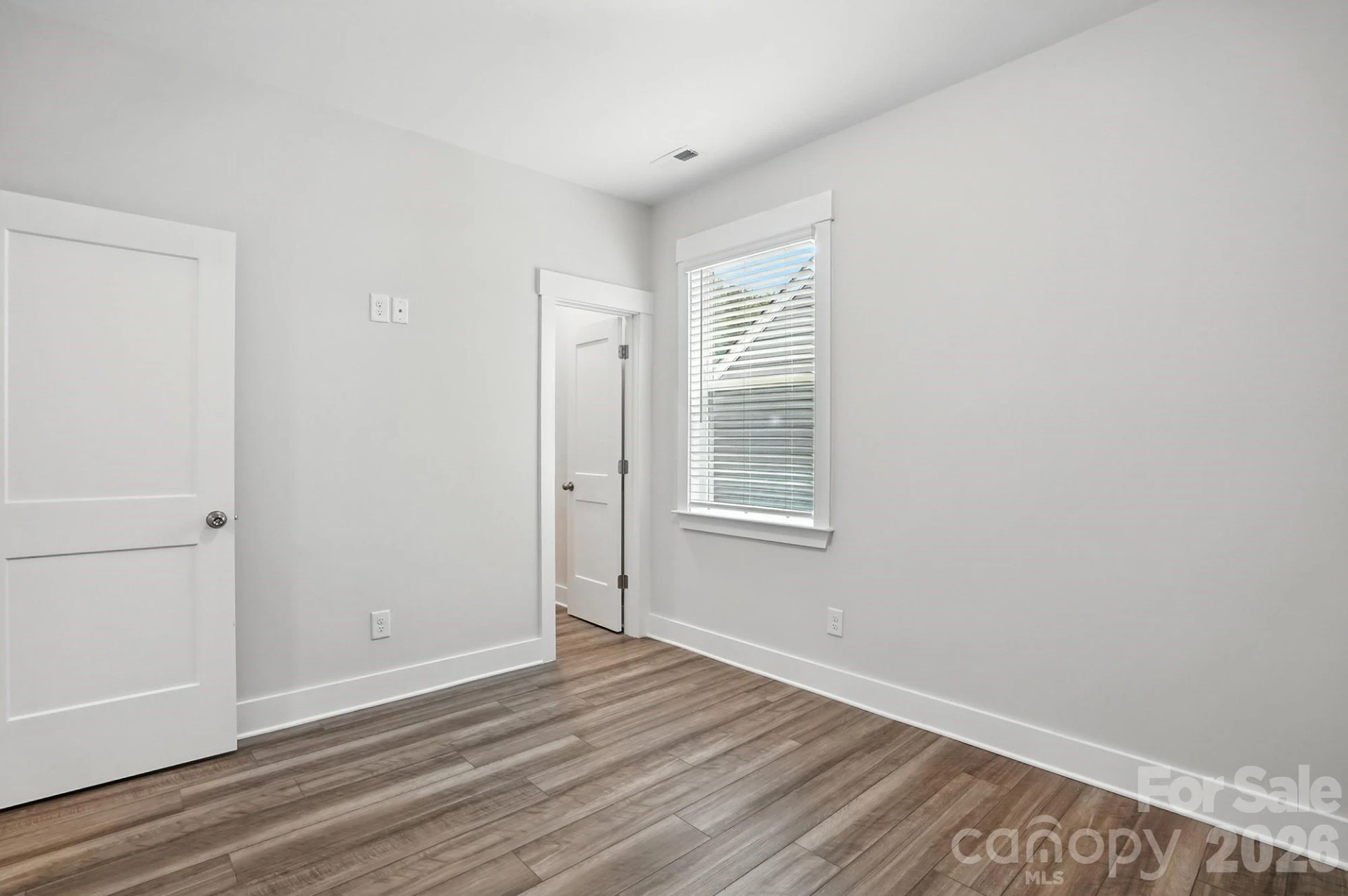 138 Prestwick Way - Photo 29