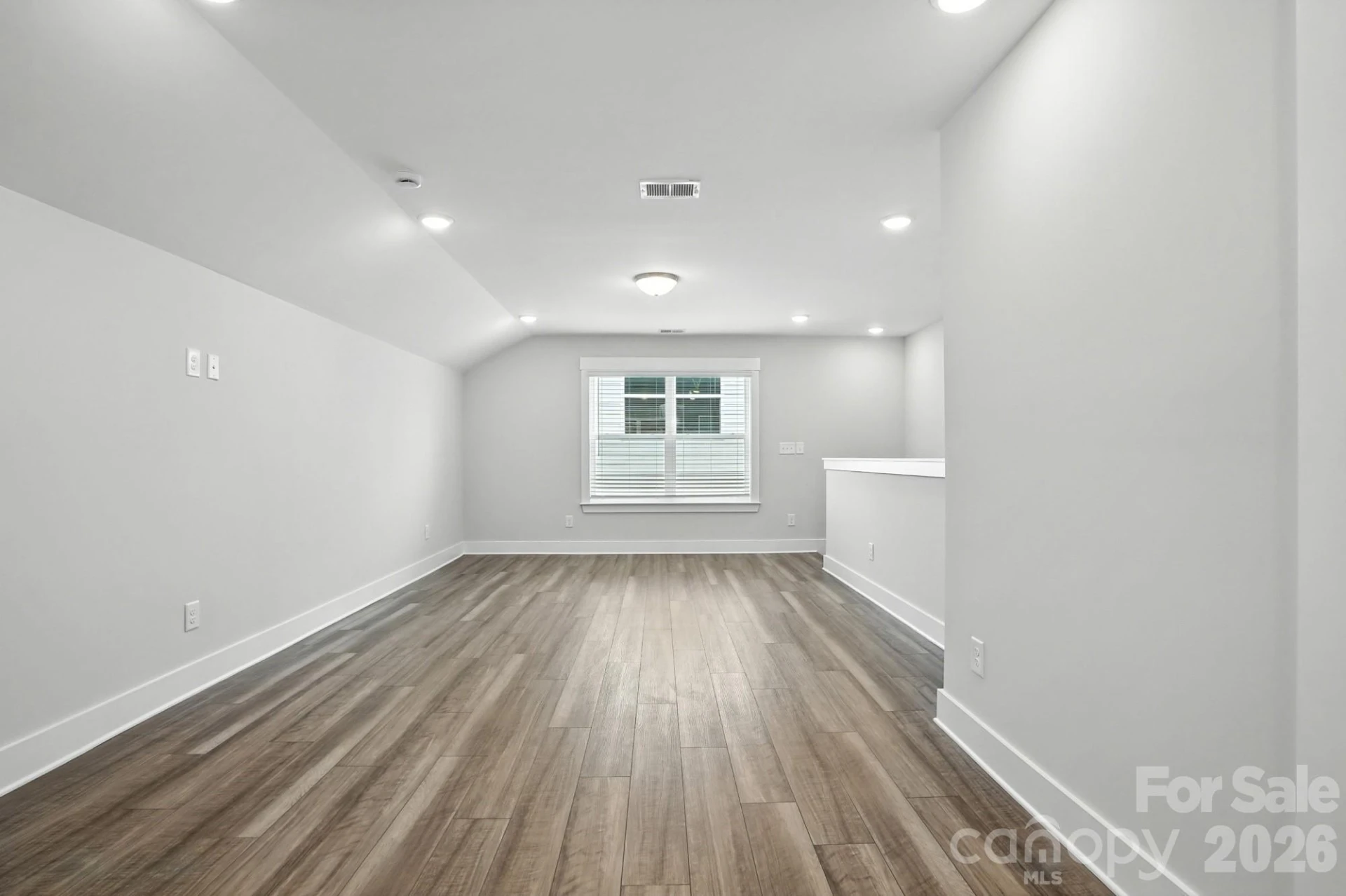 138 Prestwick Way - Photo 37