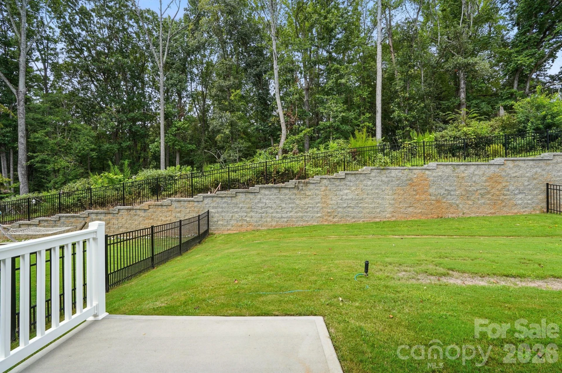 138 Prestwick Way - Photo 45