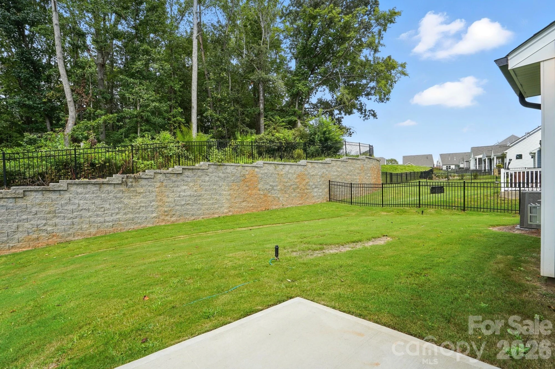 138 Prestwick Way - Photo 46