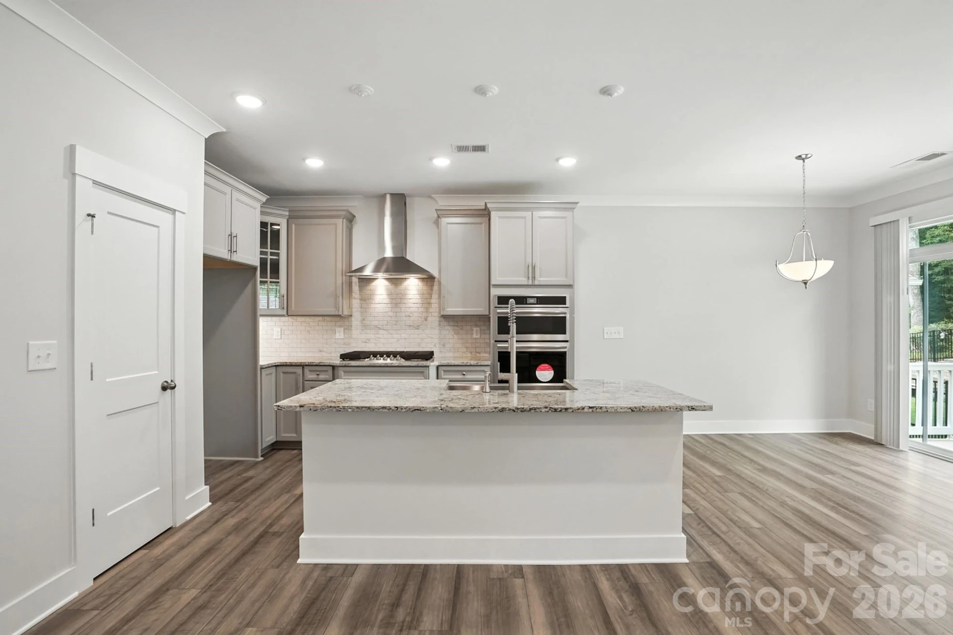 138 Prestwick Way - Photo 7