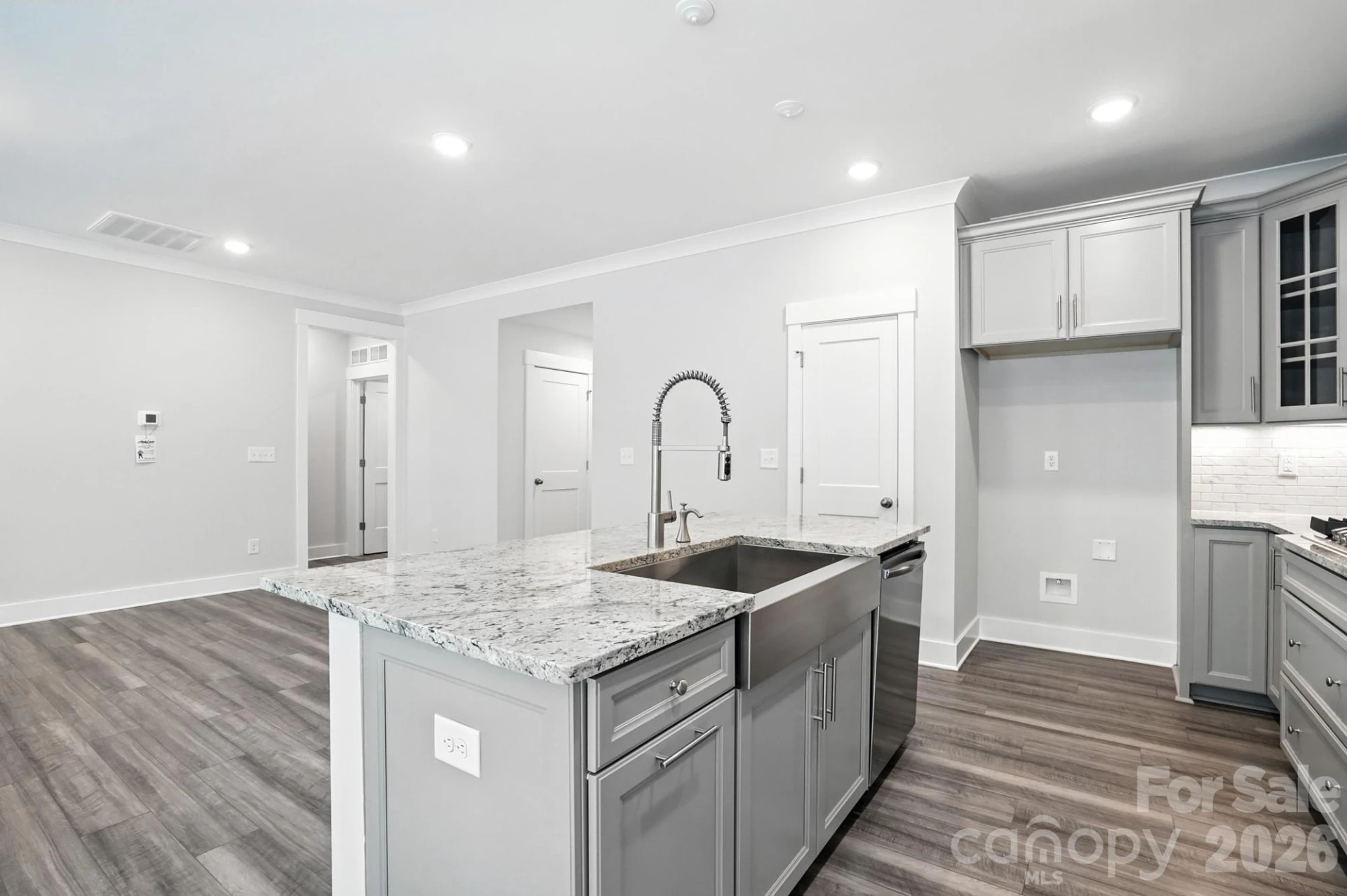 138 Prestwick Way - Photo 10