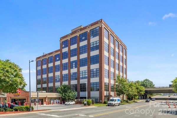 715 Graham Street #604 - Photo 4