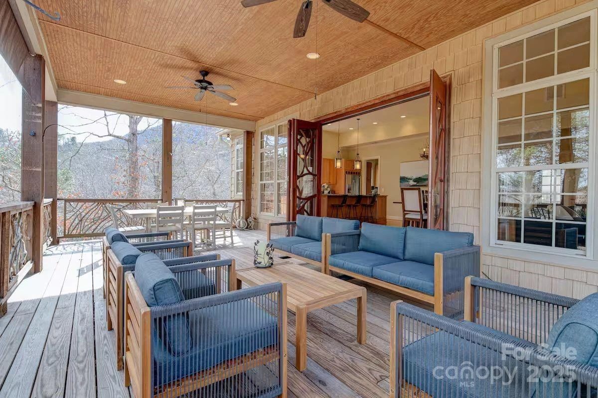 376 Grandview Drive - Photo 15