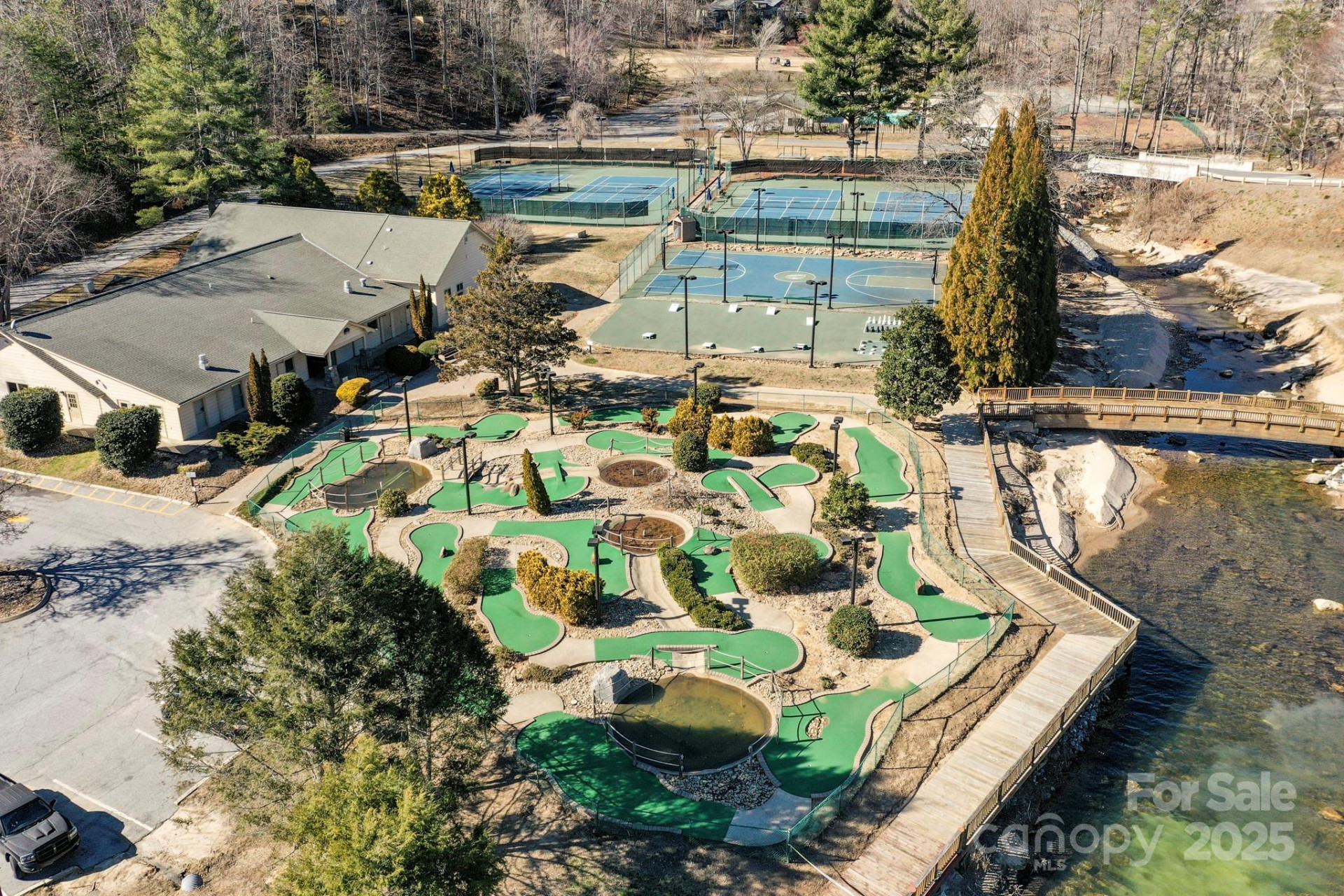 376 Grandview Drive - Photo 44