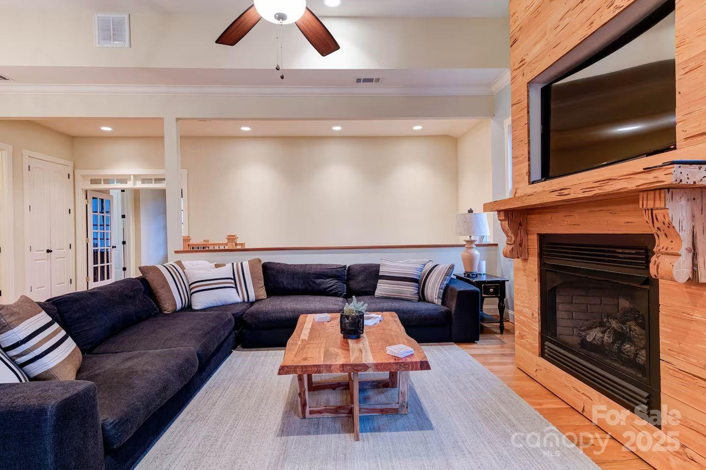 376 Grandview Drive - Photo 9