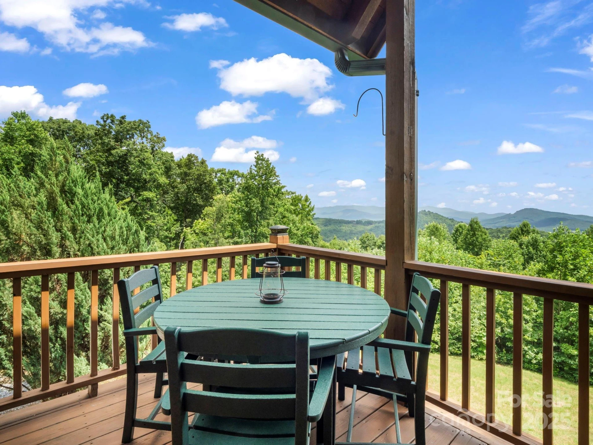 537 Summit Parkway - Photo 8